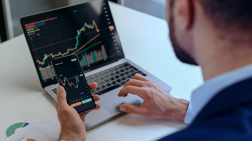 Momento Alfarex KI-Handelsdashboard